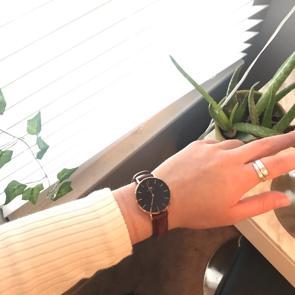 DANIEL WELLINGTON WATCH - Picture 2 of 4